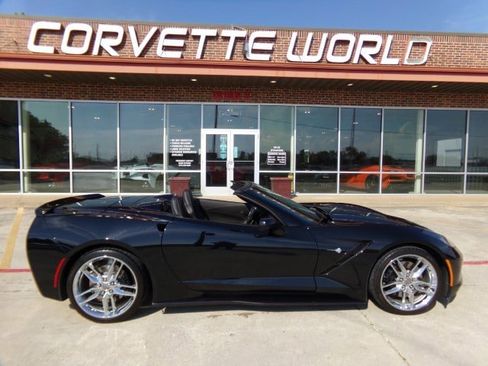 Used 2016 Chevrolet Corvette Stingray Convertible w/ 2LT Preferred Equipment Group RWD image 4