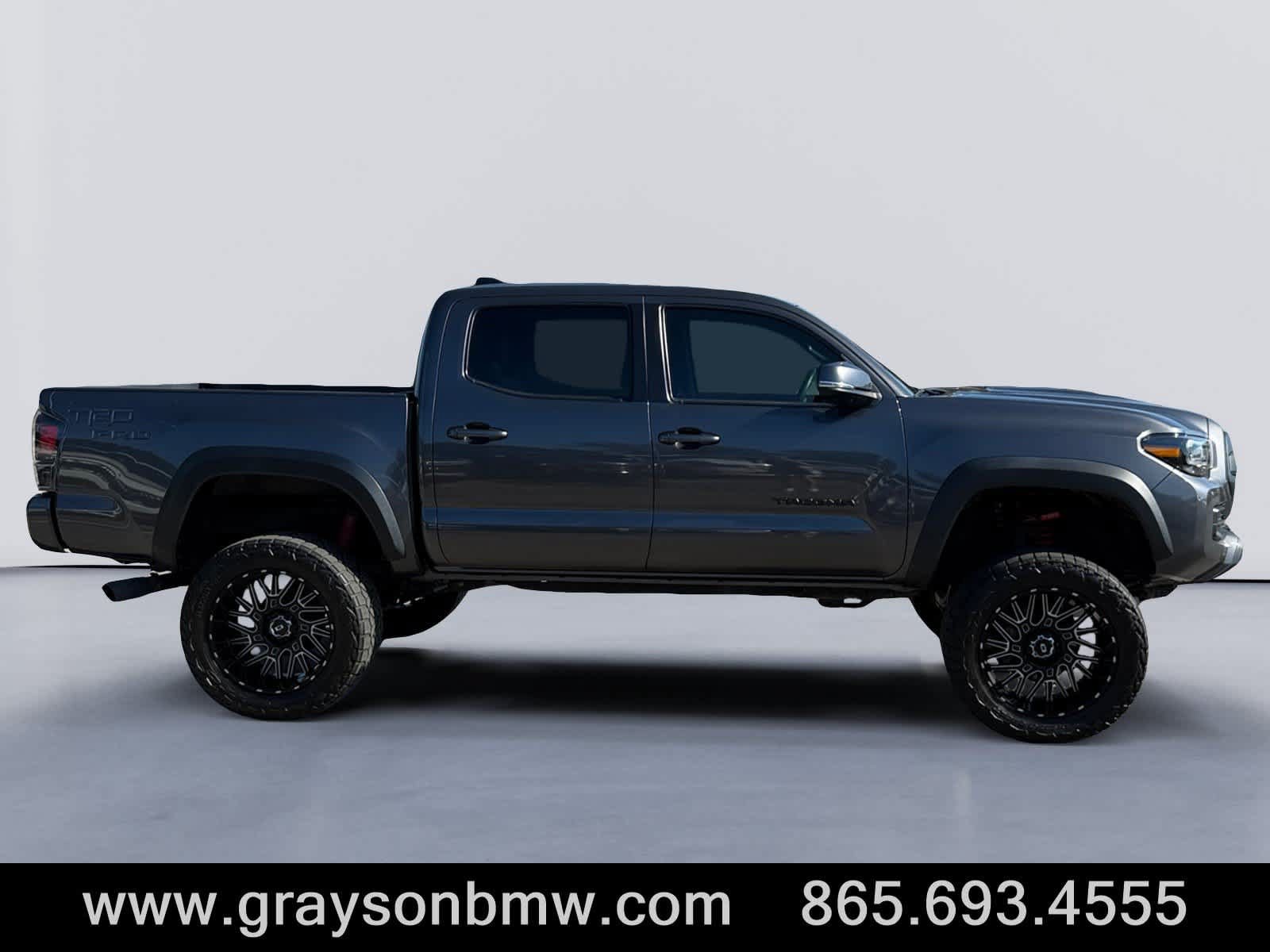 Used 2023 Toyota Tacoma TRD Pro AWD/4WD image 2