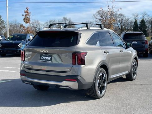 New 2026 Kia Sorento EX w/ EX Premium Package AWD/4WD image 7