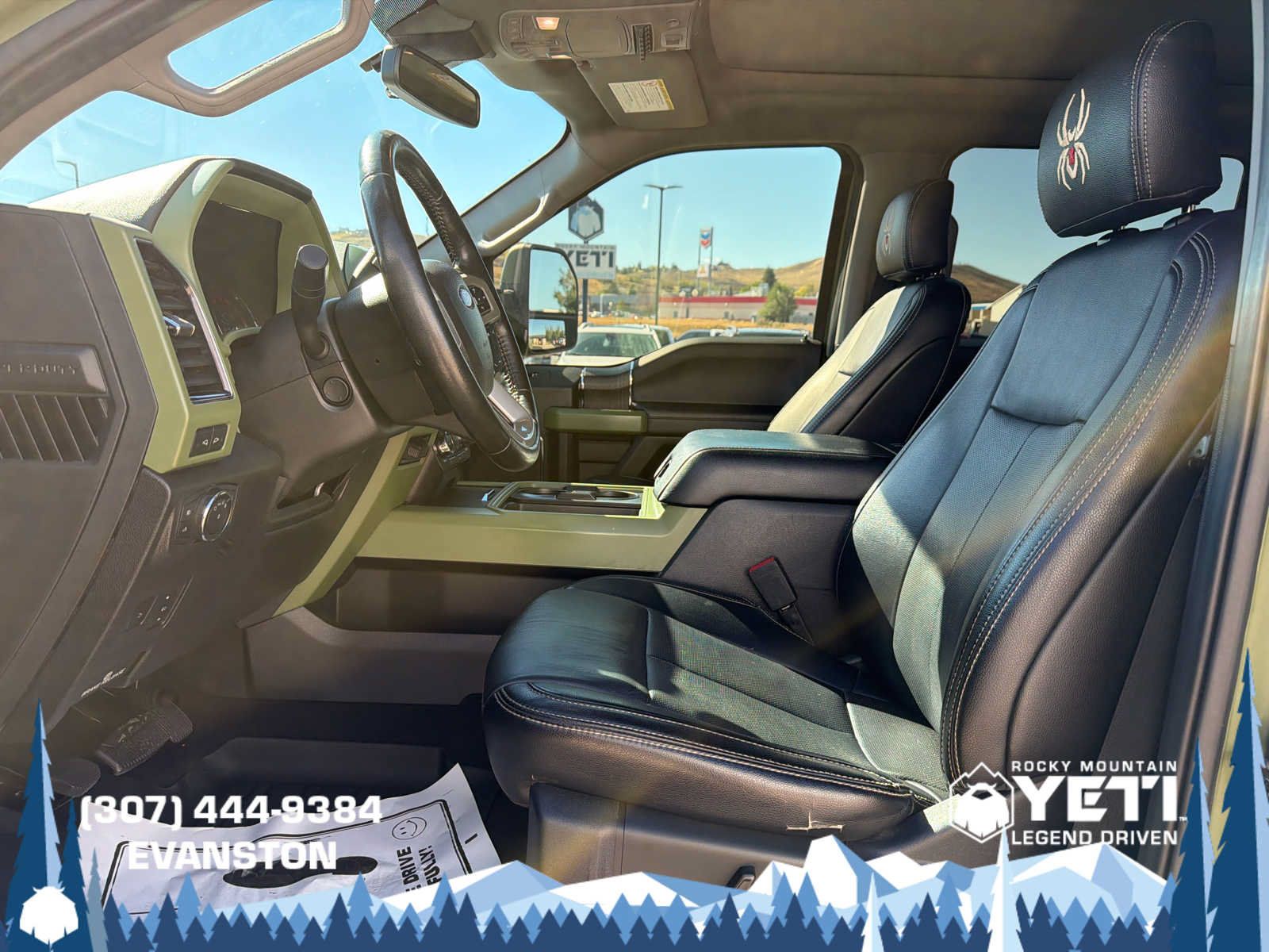 Used 2021 Ford F250 Lariat w/ Lariat Ultimate Package AWD/4WD image 26