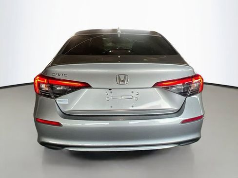 Used 2024 Honda Civic LX image 7