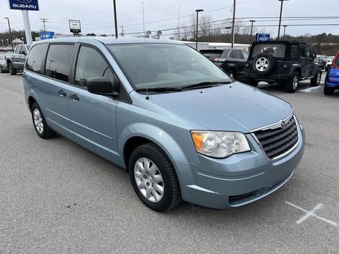Used 2008 Chrysler Town & Country LX w/ Entertainment Group #1 image 11
