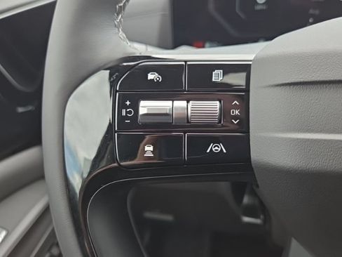 New 2027 Kia Carnival SX Prestige FWD image 36