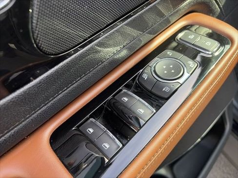 Used 2020 Lincoln Aviator Reserve w/ Class IV Trailer Tow Package image 13