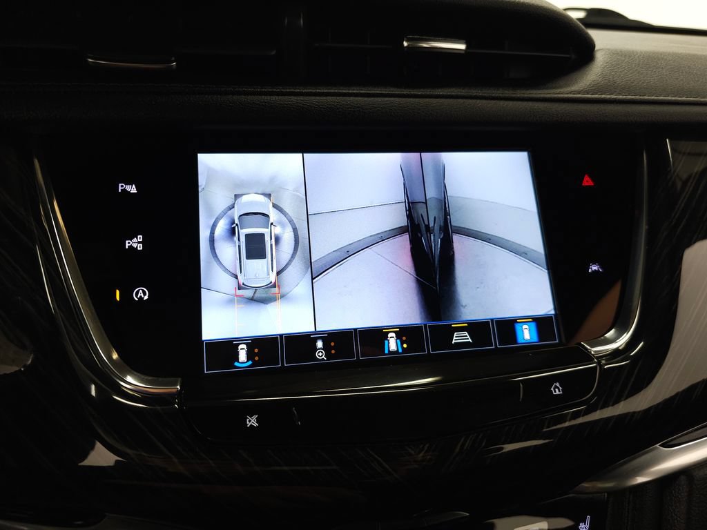Used 2023 Cadillac XT6 Premium Luxury w/ Technology Package AWD/4WD image 31