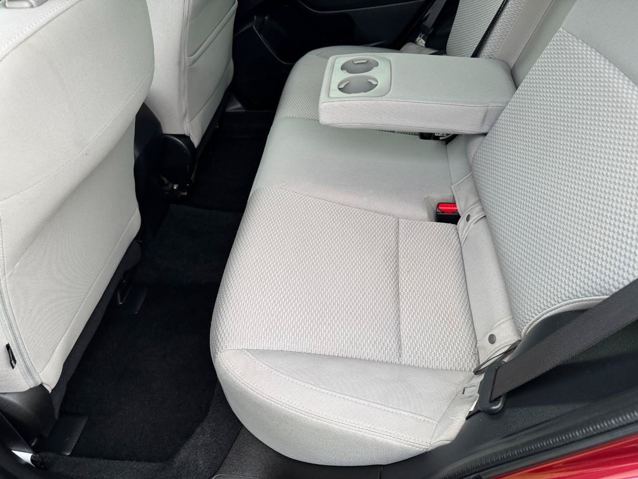 Used 2018 Subaru Forester 2.5i Premium w/ All-Weather Package AWD/4WD image 18