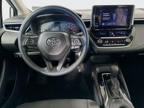 Certified 2025 Toyota Corolla LE image 23