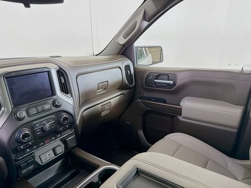 Used 2022 Chevrolet Silverado 1500 RST AWD/4WD image 21