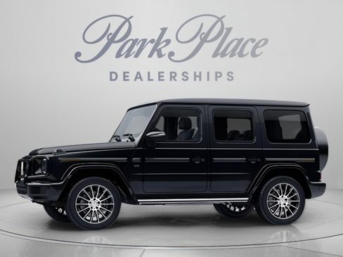 Used 2023 Mercedes-Benz G 550 image 3