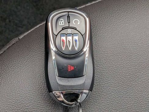 New 2026 Buick Envista Sport Touring image 30