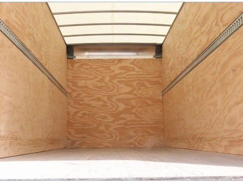 Used 2023 Chevrolet Low Cab Forward 5500XD image 19