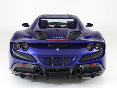 Certified 2023 Ferrari F8 Tributo RWD image 30