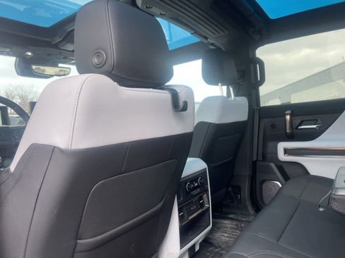 Used 2022 GMC Hummer EV Edition 1 w/ LPO, Illumination Package image 5