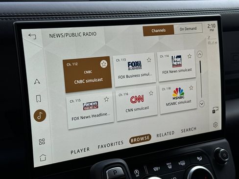 New 2026 Land Rover Defender 130 V8 image 17