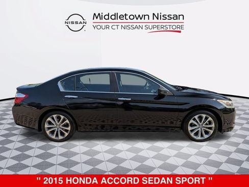 Used 2015 Honda Accord Sport image 2