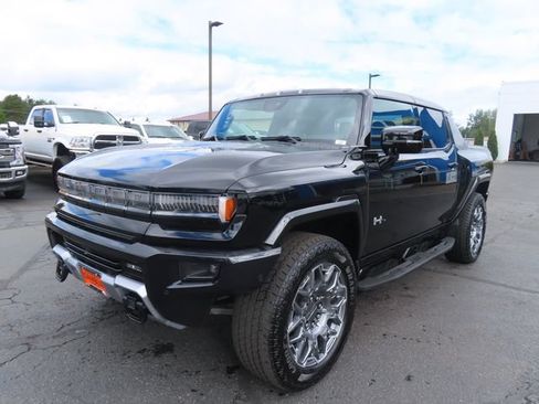 Used 2025 GMC Hummer EV 3X AWD/4WD image 3