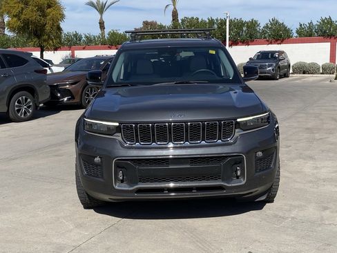 Used 2022 Jeep Grand Cherokee L Overland w/ Luxury Tech Group IV image 2