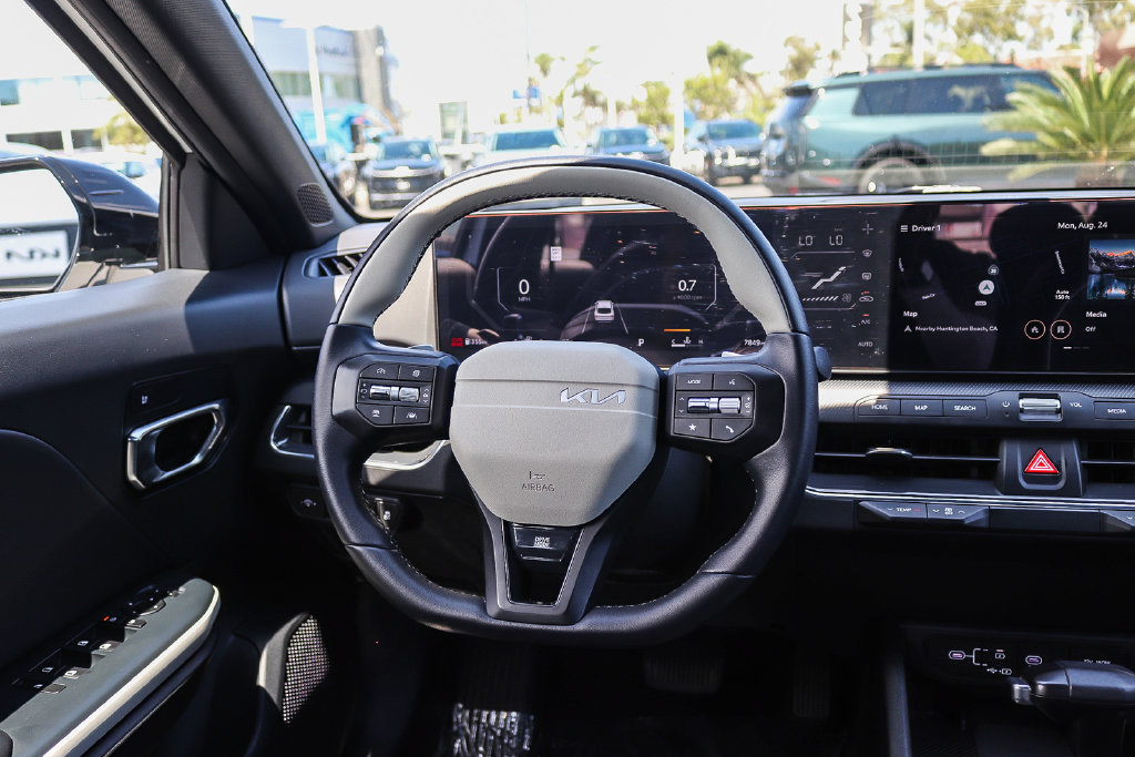 Used 2025 Kia K4 GT-Line FWD image 13