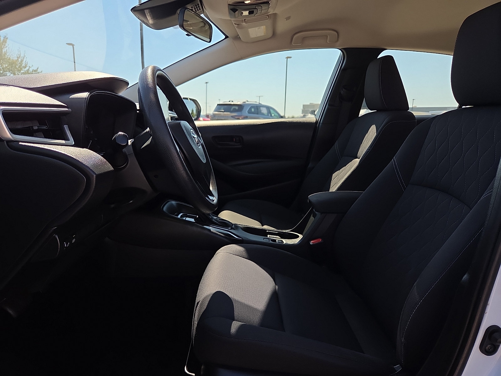 Used 2023 Toyota Corolla LE FWD image 15