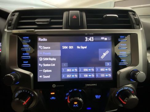 Used 2020 Toyota 4Runner SR5 AWD/4WD image 16