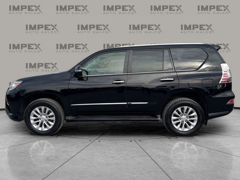 Used 2014 Lexus GX 460 w/ Premium Package image 2