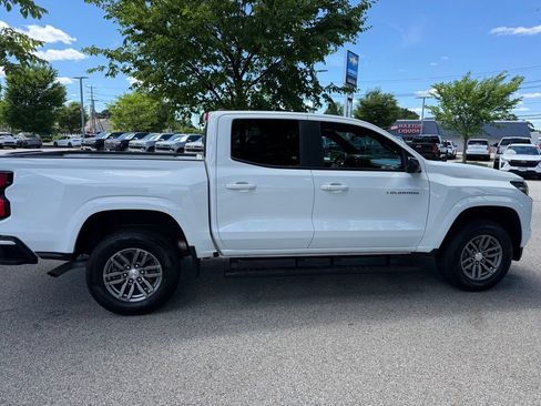 Used 2023 Chevrolet Colorado LT w/ LT Convenience Package RWD image 5