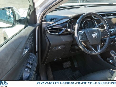 Used 2020 Buick Encore GX Essence w/ Experience Buick Package image 15