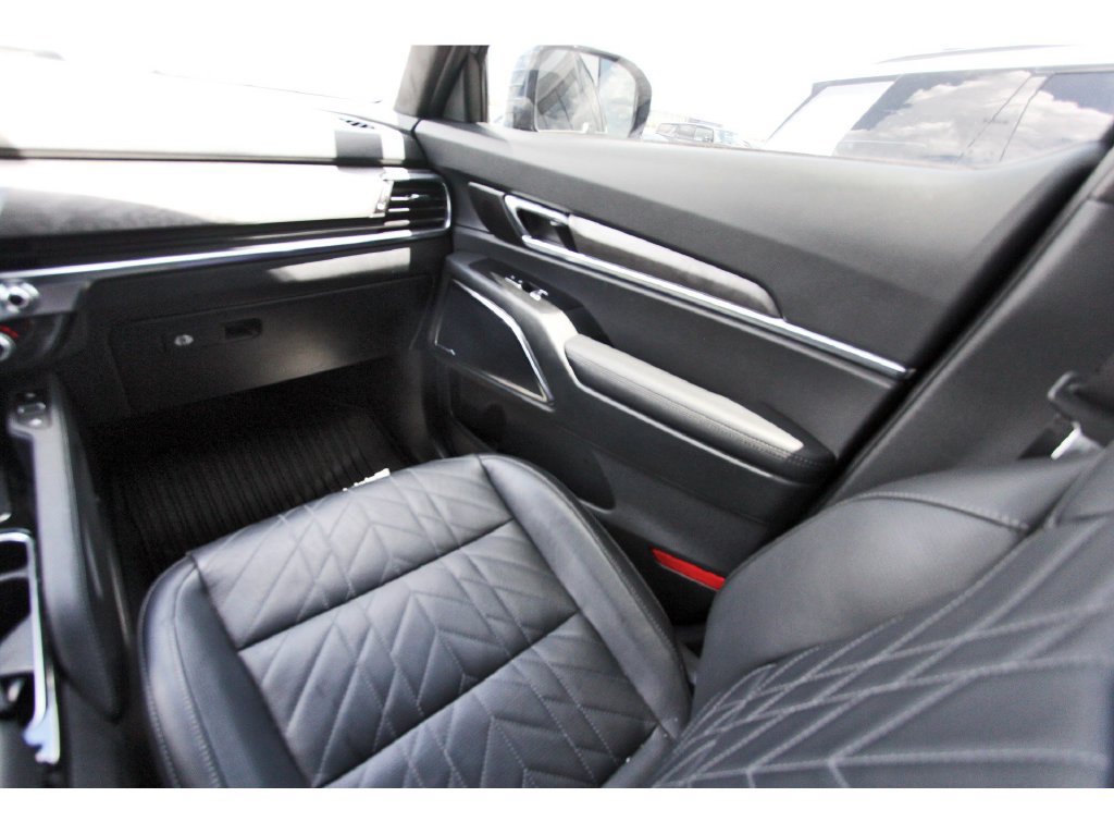 Used 2025 Kia Telluride SX Prestige X-Pro AWD/4WD image 11
