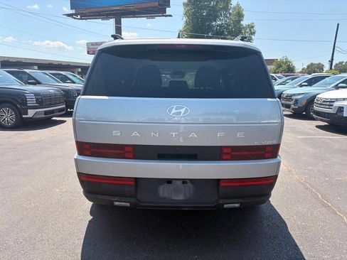 Used 2024 Hyundai Santa Fe SEL AWD/4WD image 6