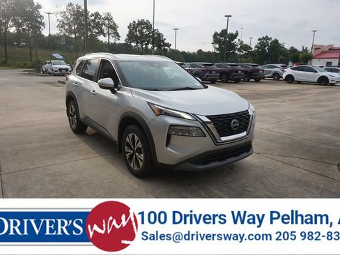 Used 2023 Nissan Rogue SV w/ SV Premium B Package FWD image 1