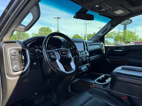 Used 2021 GMC Sierra 1500 SLT w/ SLT Convenience Package AWD/4WD image 17