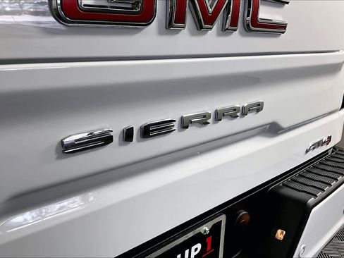 Certified 2024 GMC Sierra 1500 AT4 w/ AT4 Premium Package AWD/4WD image 30