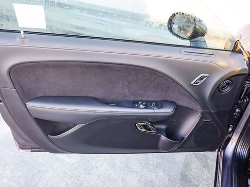 Used 2022 Dodge Challenger SRT Hellcat image 21