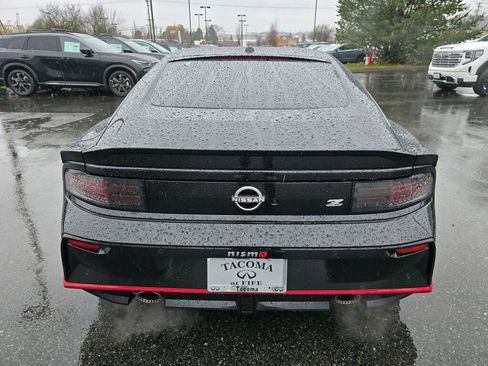 Used 2024 Nissan Z NISMO w/ Floor Mat Package image 6