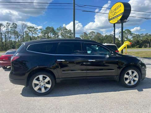 Used 2016 Chevrolet Traverse LTZ FWD image 9