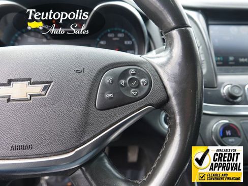 Used 2019 Chevrolet Impala LT FWD image 16