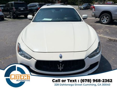 Used 2015 Maserati Ghibli RWD image 3
