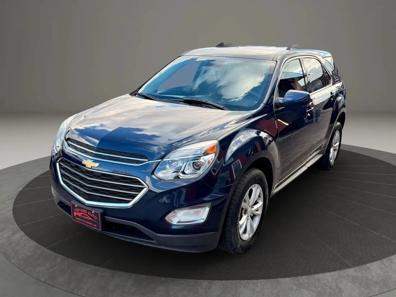 Used 2017 Chevrolet Equinox LT AWD/4WD image 1