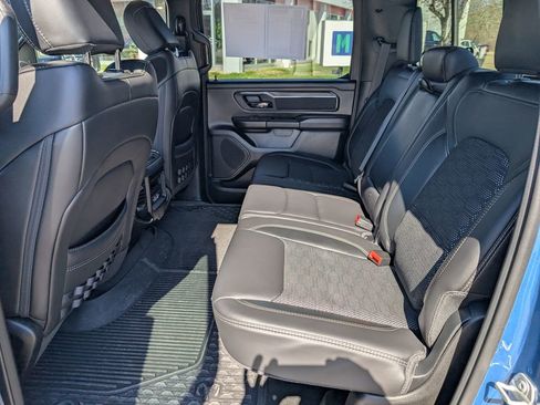 Used 2024 RAM 1500 Big Horn AWD/4WD image 20