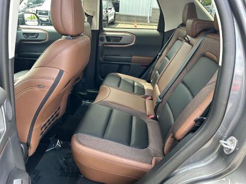 Certified 2025 Ford Bronco Sport Outer Banks w/ Outer Banks Tech Package+ AWD/4WD image 9