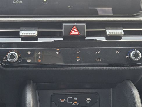 New 2026 Kia Sportage LX image 14