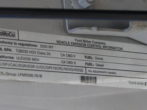 Used 2020 Ford F250 XLT w/ XLT Value Package image 12