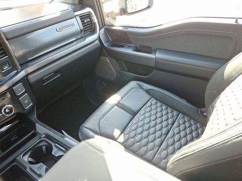 New 2026 Ford F250 Lariat w/ Black Appearance Package image 10