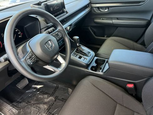 Used 2025 Honda CR-V EX image 12