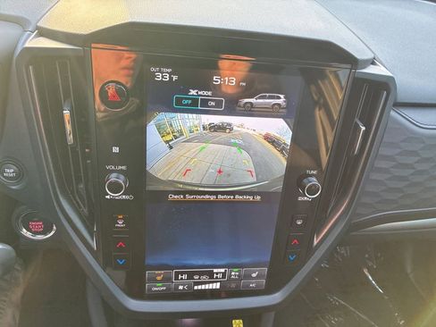 Used 2025 Subaru Forester Premium image 22