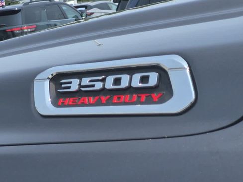 Used 2022 RAM 3500 Laramie AWD/4WD image 23