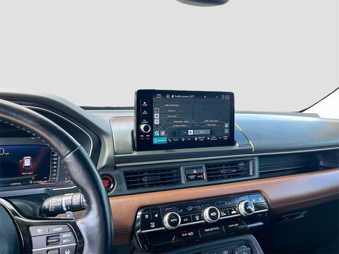 Used 2024 Honda Pilot Elite image 13