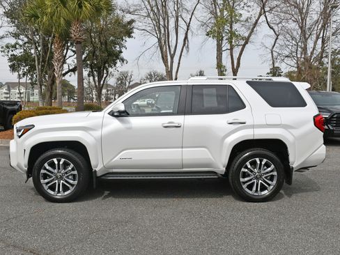 Used 2025 Toyota 4Runner Limited w/ Tow Technology Package image 2