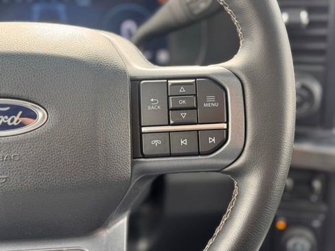 Used 2025 Ford F350 Lariat w/ Lariat Ultimate Package AWD/4WD image 11
