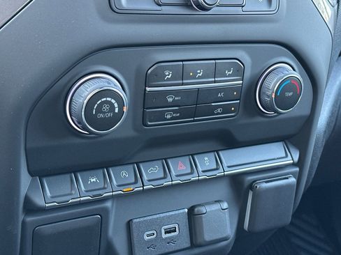 New 2025 Chevrolet Silverado 1500 Custom image 23